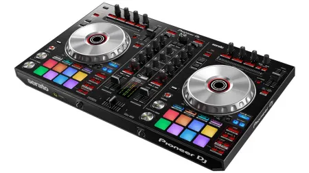 Купить PIONEER DDJ-SR2 по выгодной цене в Санкт-Петербурге