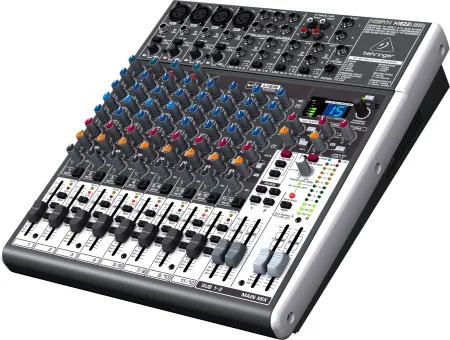 BEHRINGER X1622USB