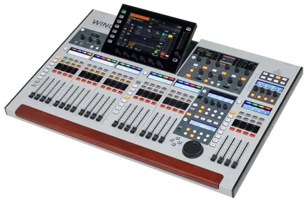 Купить BEHRINGER WING по выгодной цене в Санкт-Петербурге