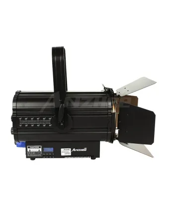 Купить Anzhee Fresnel 200 RGBW ZOOM по выгодной цене в Санкт-Петербурге