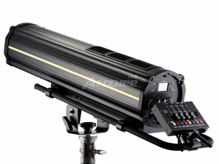 Купить ANZHEE PRO Follow SPOT 600 ZOOM по выгодной цене в Санкт-Петербурге