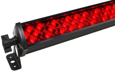 Behringer LED FLOODLIGHT BAR 240-8 RGB
