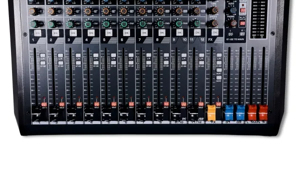 SVS Audiotechnik mixers AM-12 PRO SVS Audiotechnik mixers AM-12 PRO