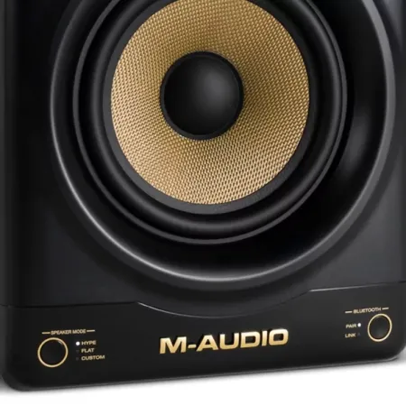 Купить M-audio Forty Eighty по выгодной цене в Санкт-Петербурге