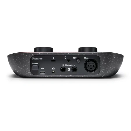 Купить Focusrite Vocaster One Podcast по выгодной цене в Санкт-Петербурге